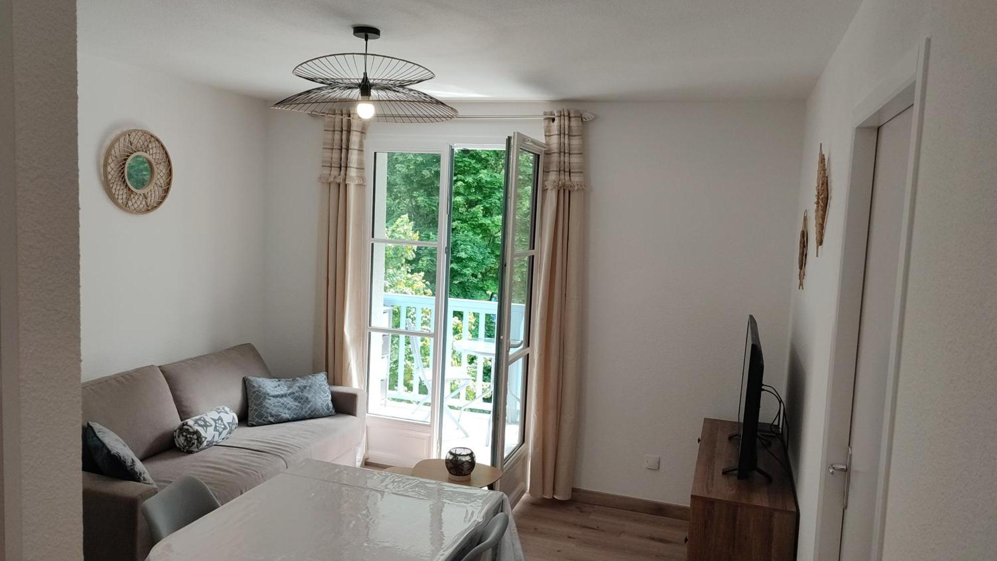Charmant Appartement 4 Pers,Vue Montagne Avec Parking Prive Et Balcon Cauterets Buitenkant foto